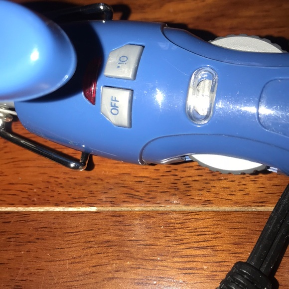 Bella curling Iron - Picture 2 of 2